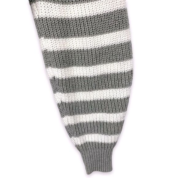 A New Day Gray Striped V-Neck Balloon Sleeve Pullover Chunky Knit Sweater XS - Picture 3 of 5